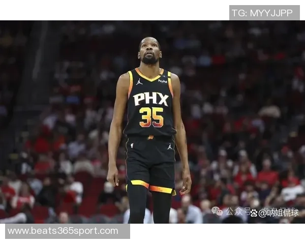 杜兰特谈更衣室角色：成为队友们可以依赖的信任之源